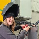 Eva - Azubi bei der Wacker Neuson Linz GmbH