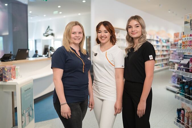 dm drogerie markt GmbH Bild 1