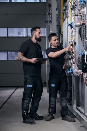 Tyrolit AG: Ausbildung auf Augenhöhe