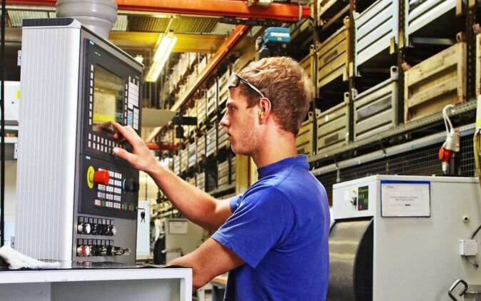 Kunststoffverfahrenstechniker Lehre Kunststoffverfahrenstechniker