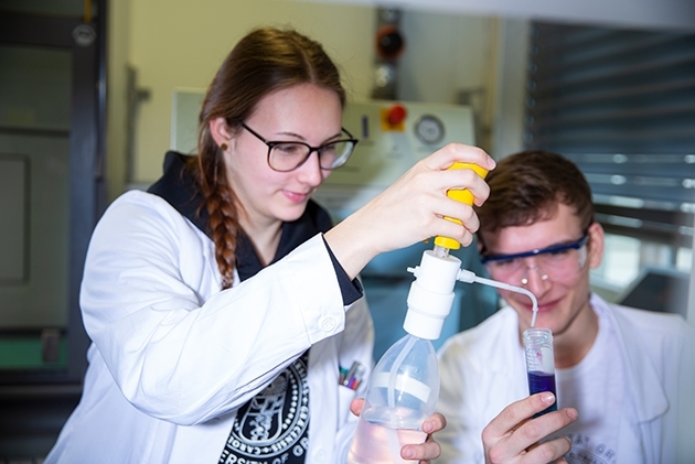 Karl-Franzens-Universität Graz: LabortechnikerIn - Chemie/Biochemie