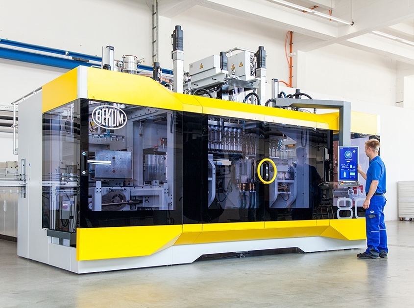Bekum Maschinenfabrik Traismauer GesmbH: Extrusionsblasform-Maschine